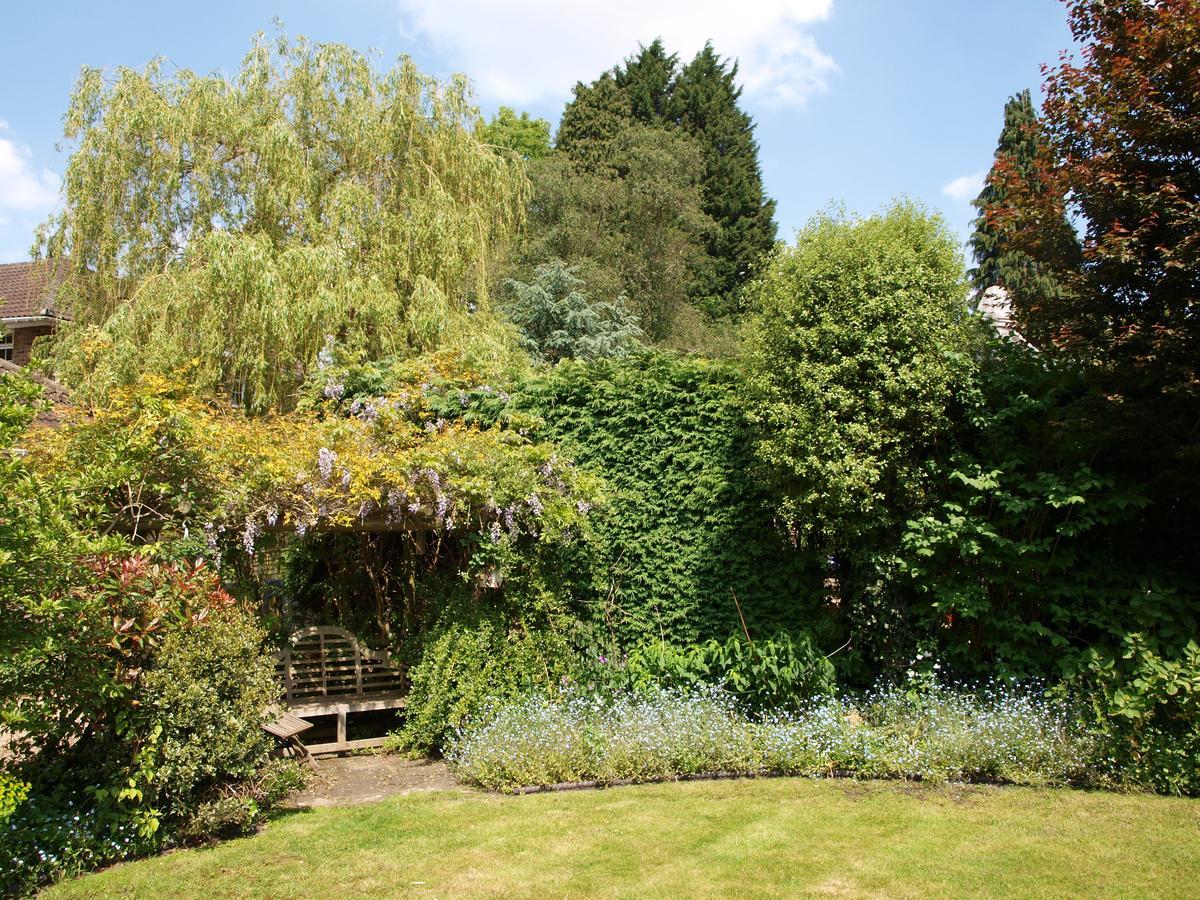 Heatherbank B&B Sandhurst  Exterior photo